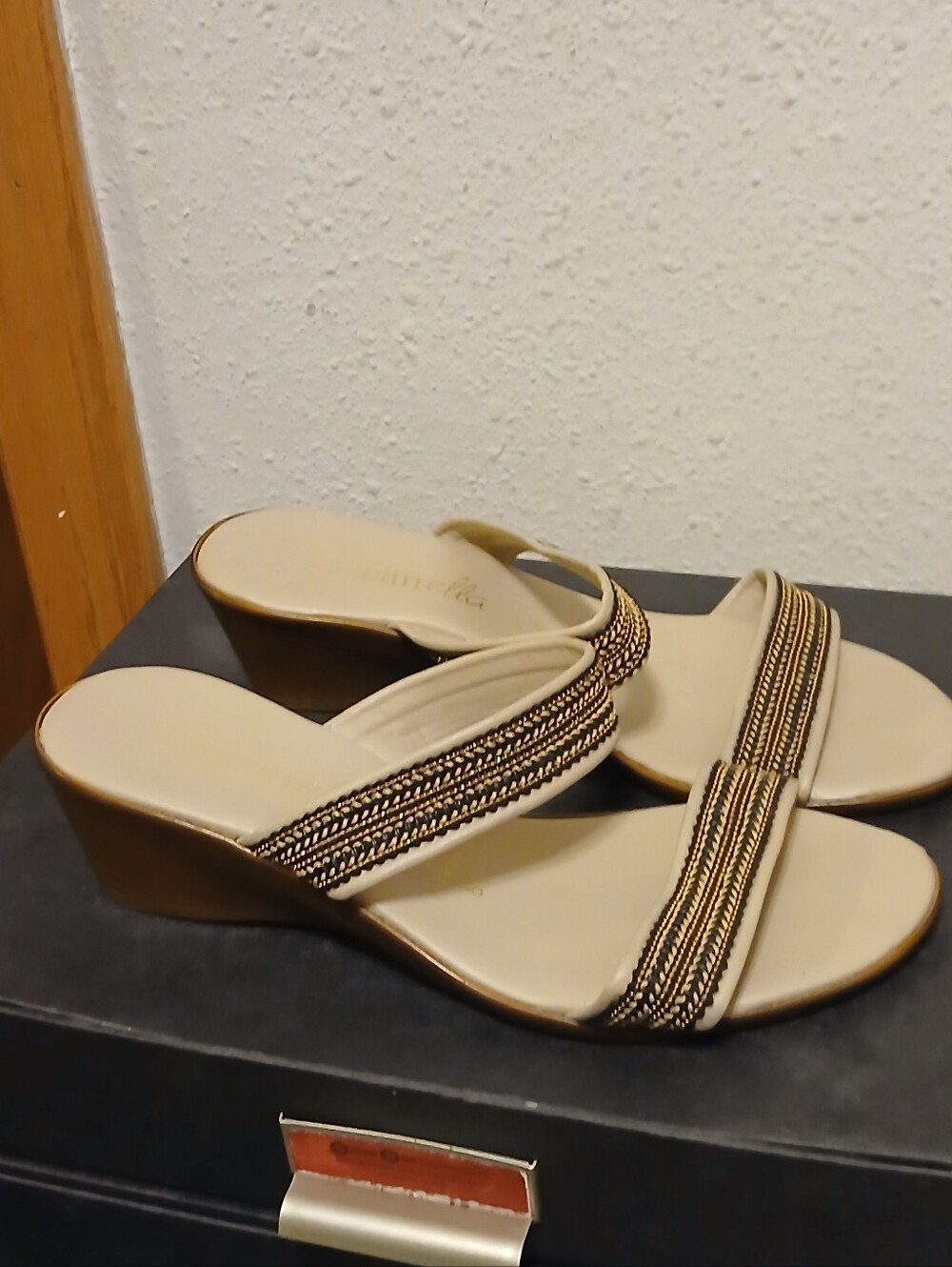 Toscanella Italy Cream Gold Woven Strap Wedge Sandals 8.5